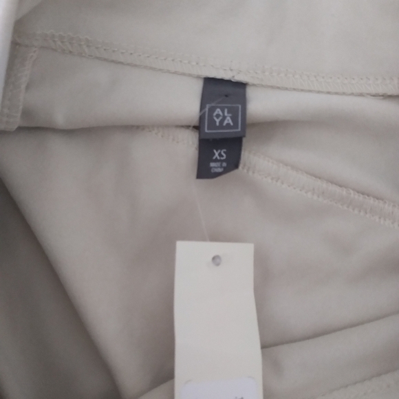 Beige fringe skirt - Picture 5 of 5